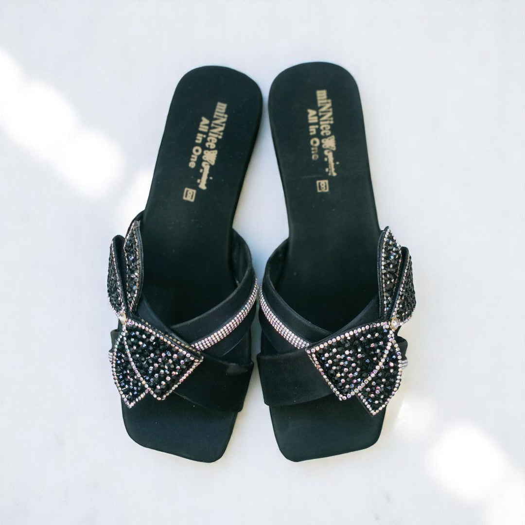 black-flat-2
